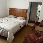 V Zatáčce 3*