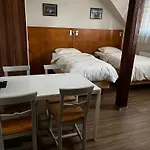 Penzion V Zatáčce 3*