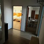 V Zatáčce