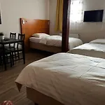 V Zatáčce Penzion 3*