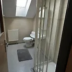 V Zatáčce 3*
