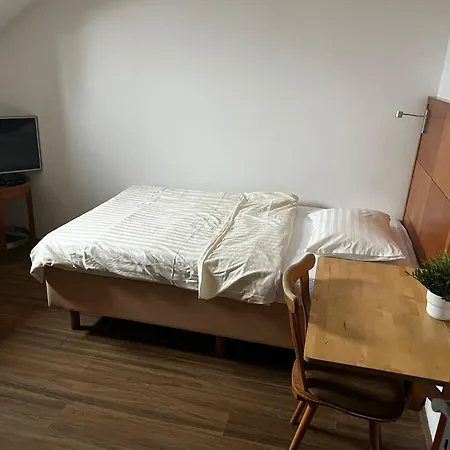 Pensjonat V Zatacce 3*
