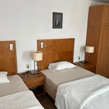 V Zatáčce Penzion 3*