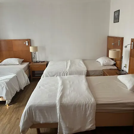 V Zatáčce Plzeň