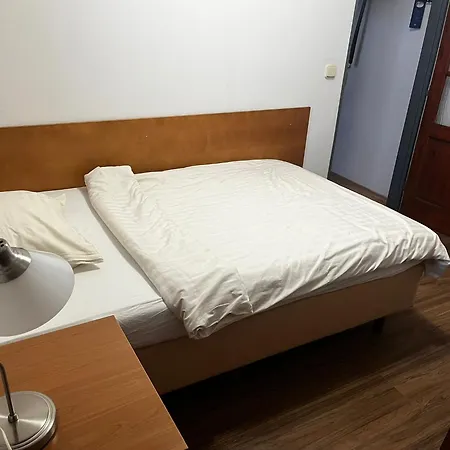 V Zatacce Guest house Plzen