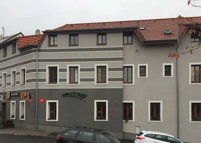 V Zatacce Guest house 3*